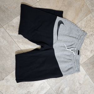 Nike joggers